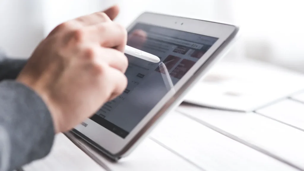 Driving Worker Engagement Through Digital Camp Management